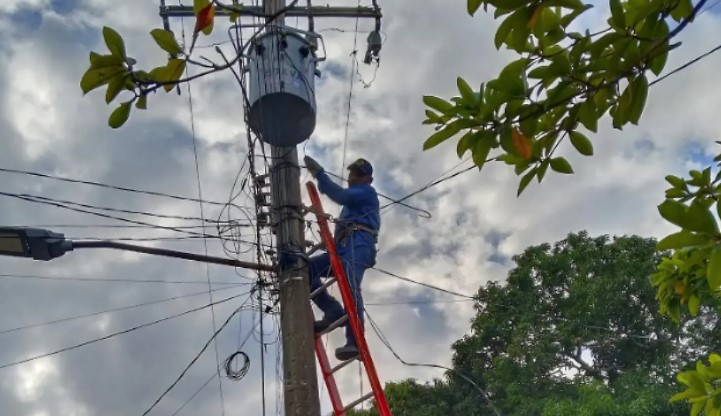 El estado de Tabasco aportará 425 mdp al año para subsidio de la tarifa 1F, anuncia Javier May