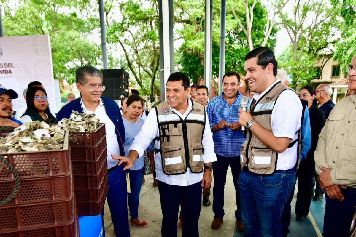 Con Pescando Vida el Gobierno del Pueblo incrementará la producción de ostión y la economía familia, afirman ostricultores paraiseños