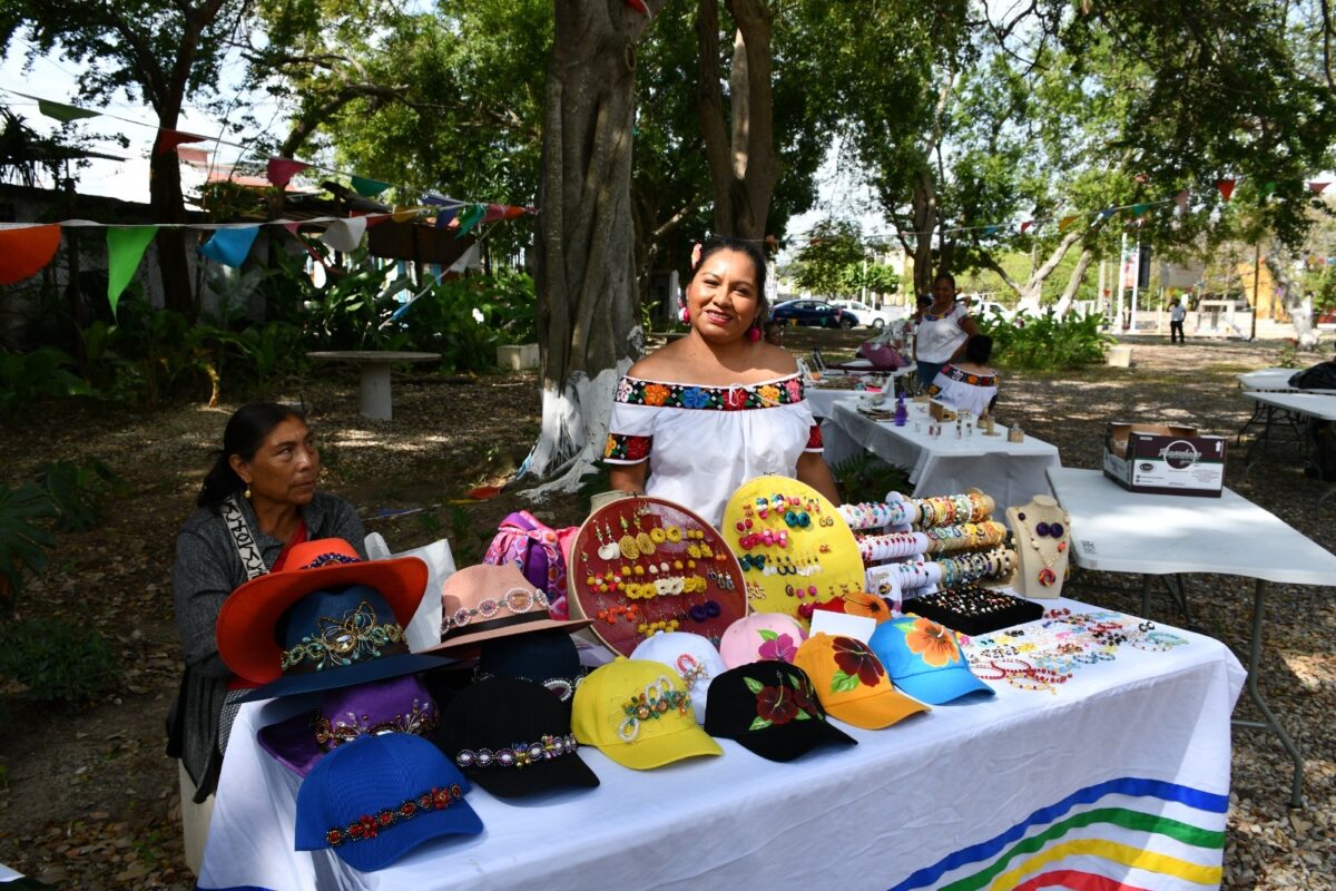 Reconoce IFAT trabajo de artesanos tabasqueños; llama a rescatar cultura, identidad y orgullo artesanal