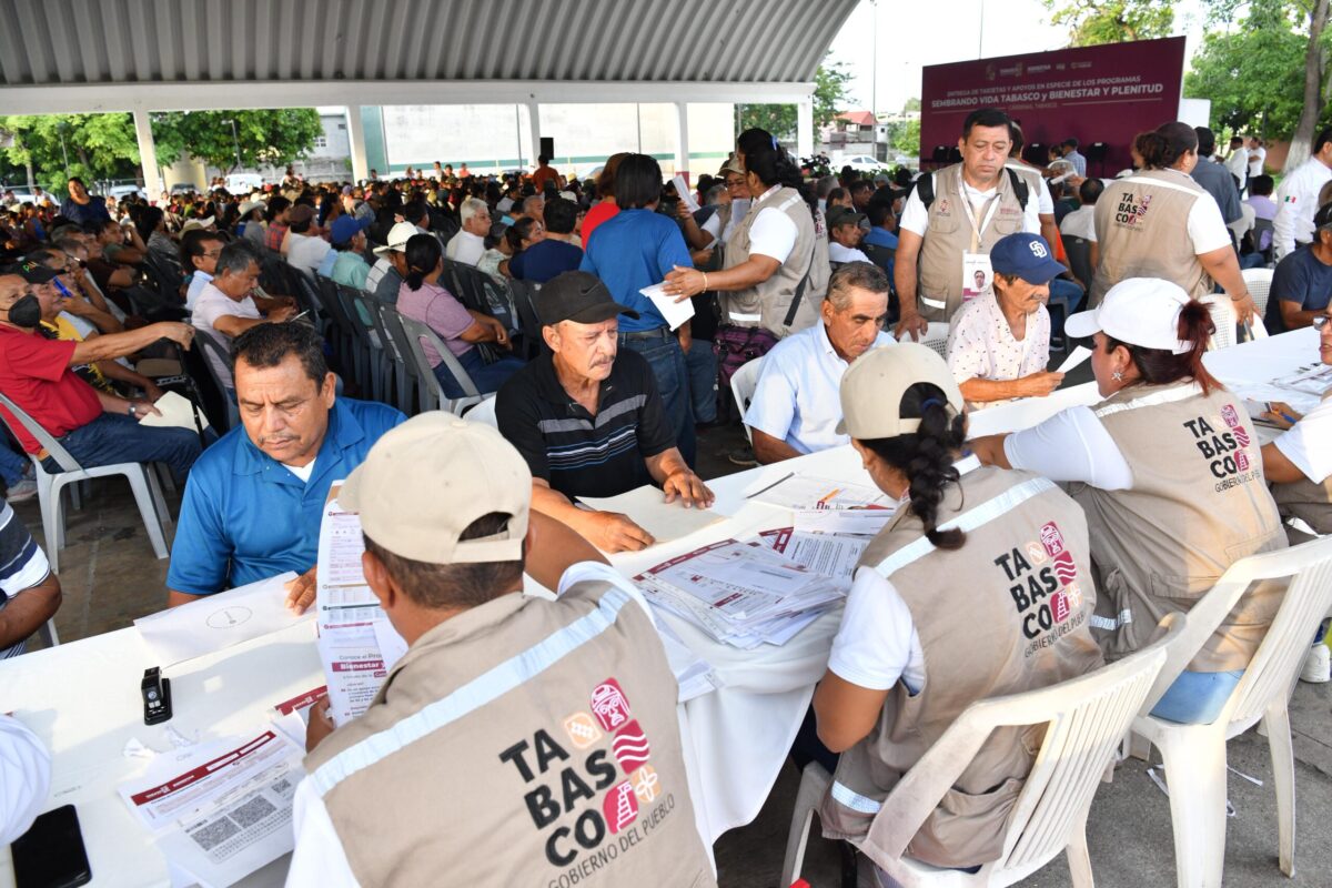 Entrega Gobierno 2,247 tarjetas de ‘Sembrando Vida Tabasco’, y ‘Bienestar y Plenitud’ de la Chontalpa