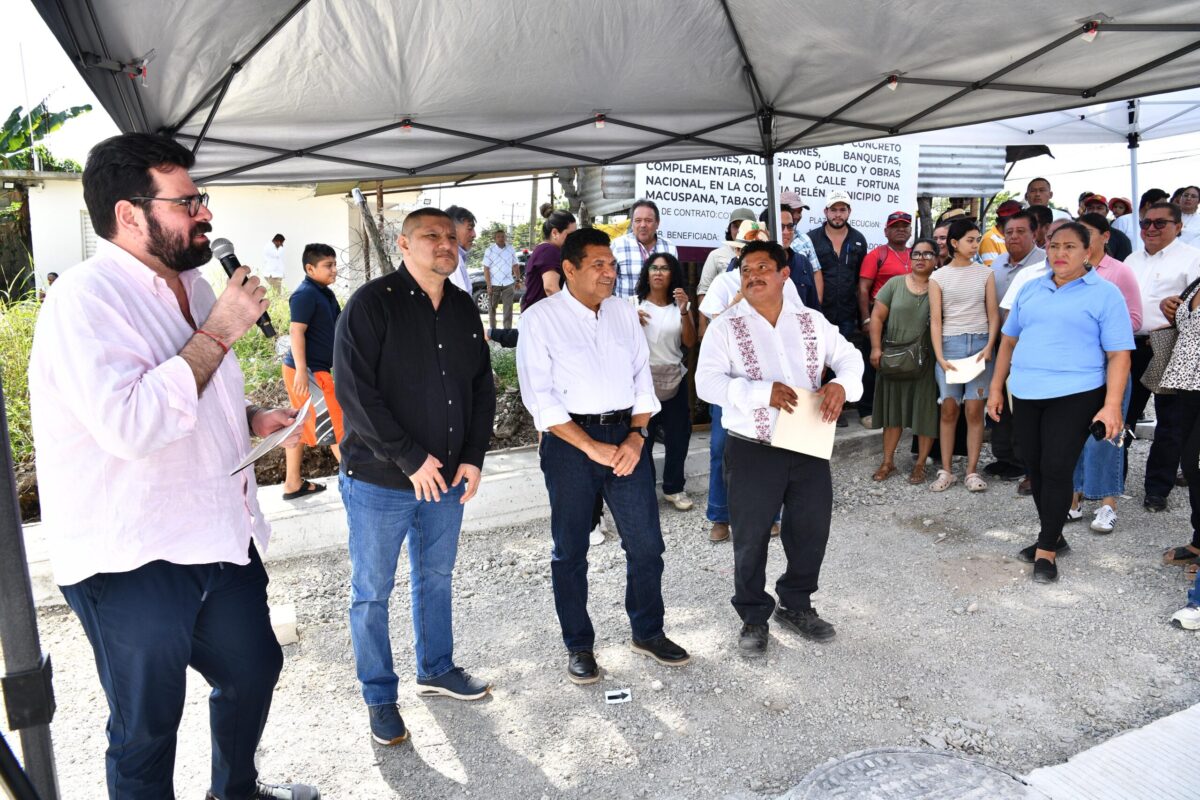 Javier May supervisa obras que resuelven 50 años de rezago en Macuspana