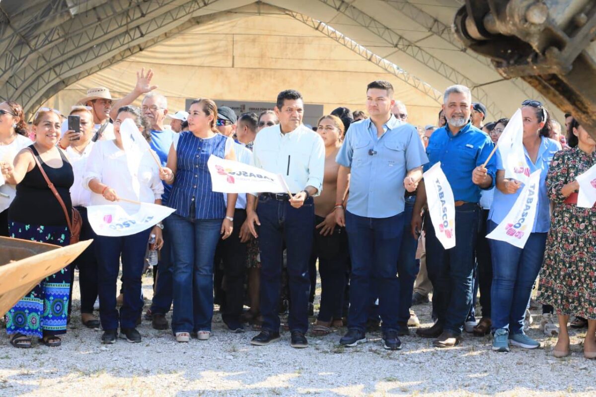 Derecho hecho realidad: Avanza obra histórica para llevar agua potable a Comalcalco