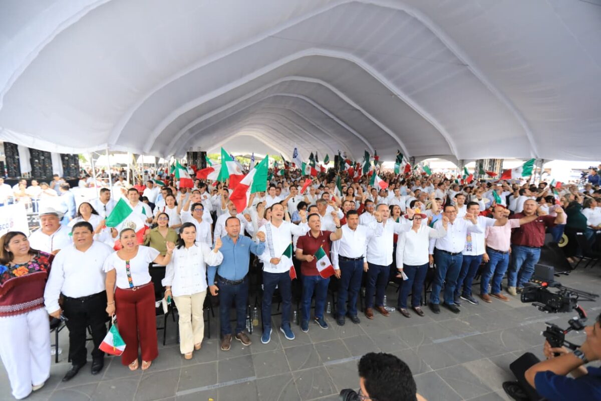 A dos años del triunfo, la Plaza de Armas de Villahermosa se viste de fiesta