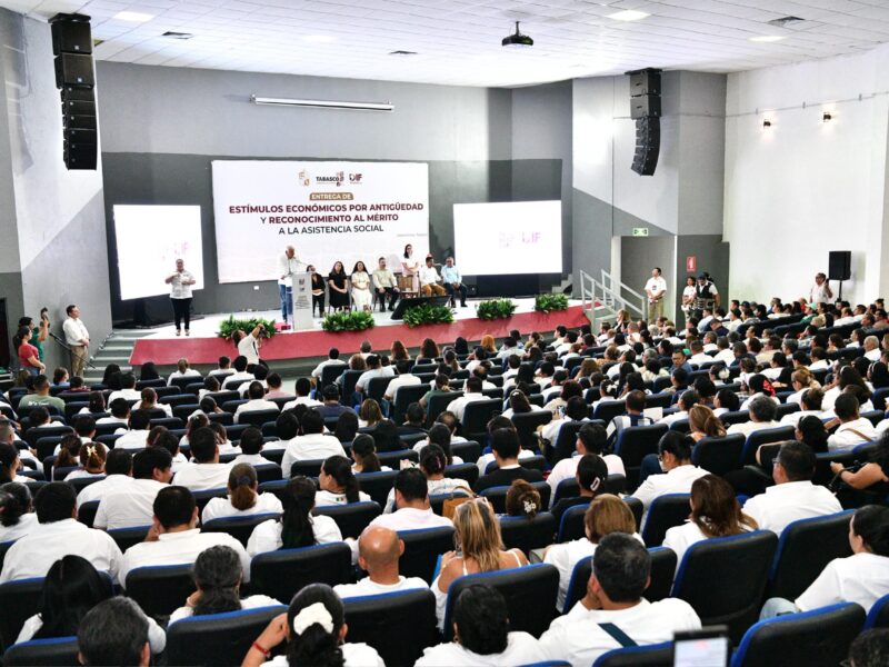 Gobierno del Estado reconoce el compromiso humano del DIF Tabasco