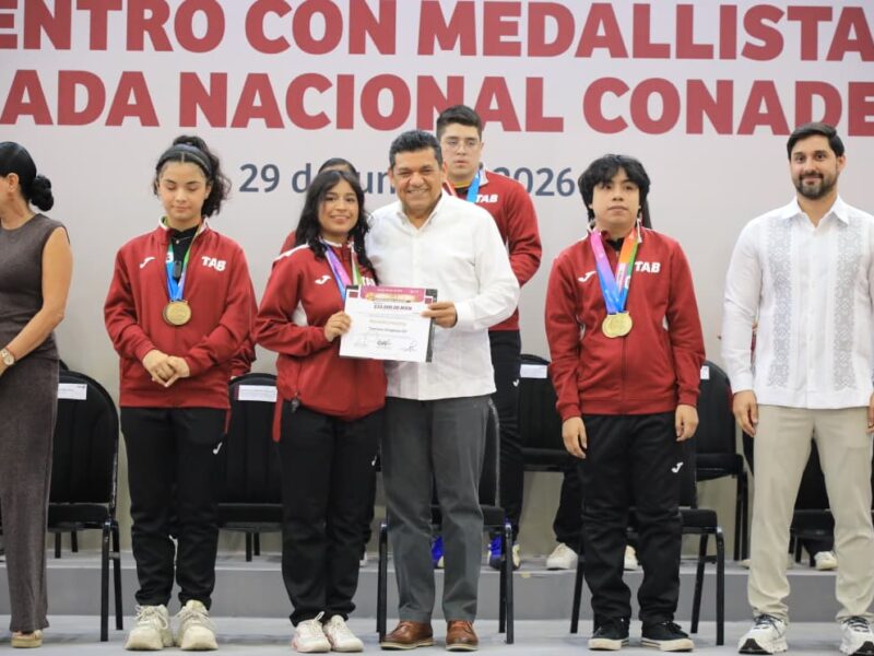 Javier May respalda el talento deportivo: Crece 50% la beca de alto rendimiento.
