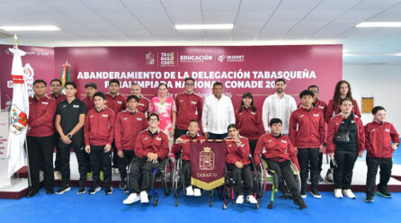 Abandera Javier May a delegación tabasqueña que participará en Paralimpiada Nacional Conade 2026